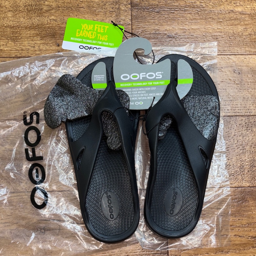 OOFOS Black OOriginal Recovery Thong Flip Flop Sandals Men’s 9/Womens 11 EU 42